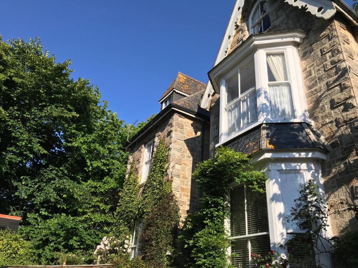 Estoril Bed & Breakfast Hikkaduwa Dış mekan fotoğraf