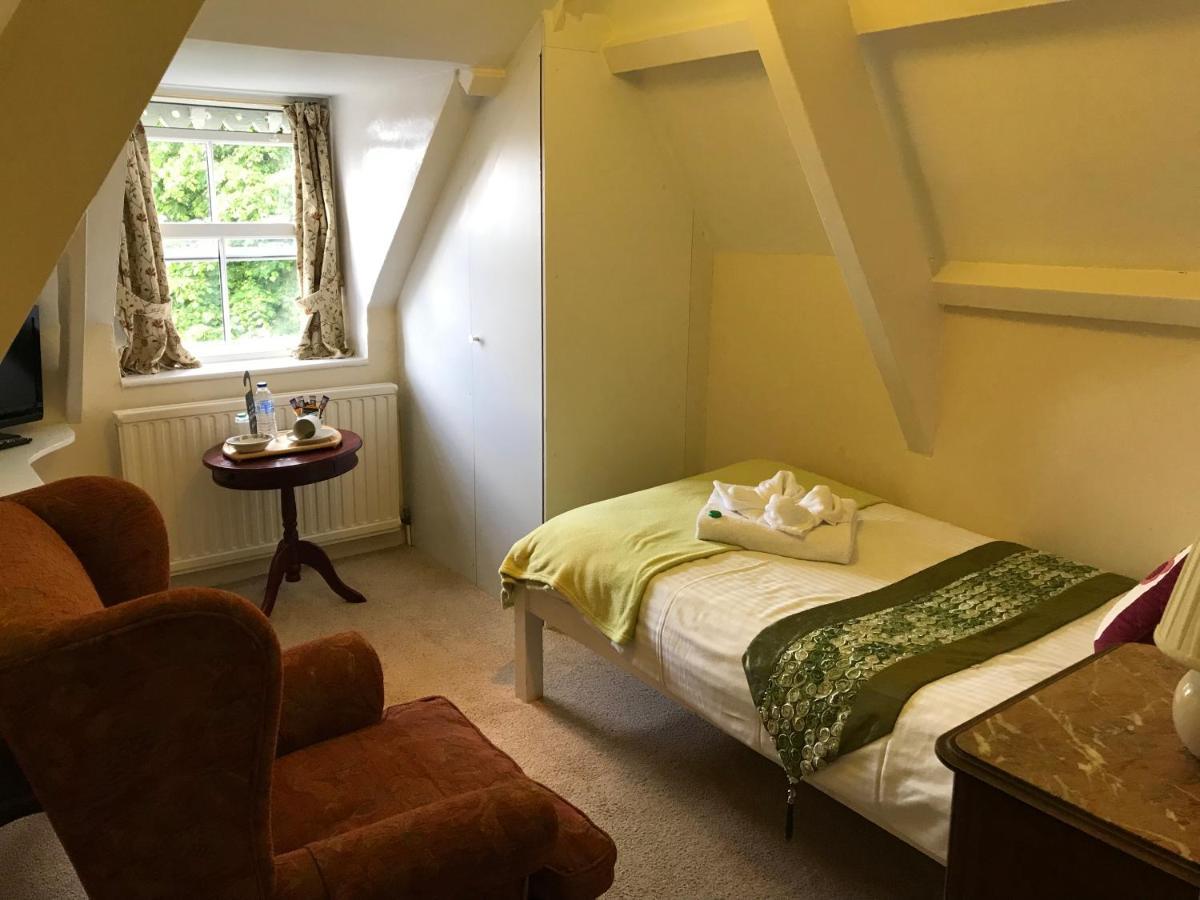 Estoril Bed & Breakfast Hikkaduwa Dış mekan fotoğraf