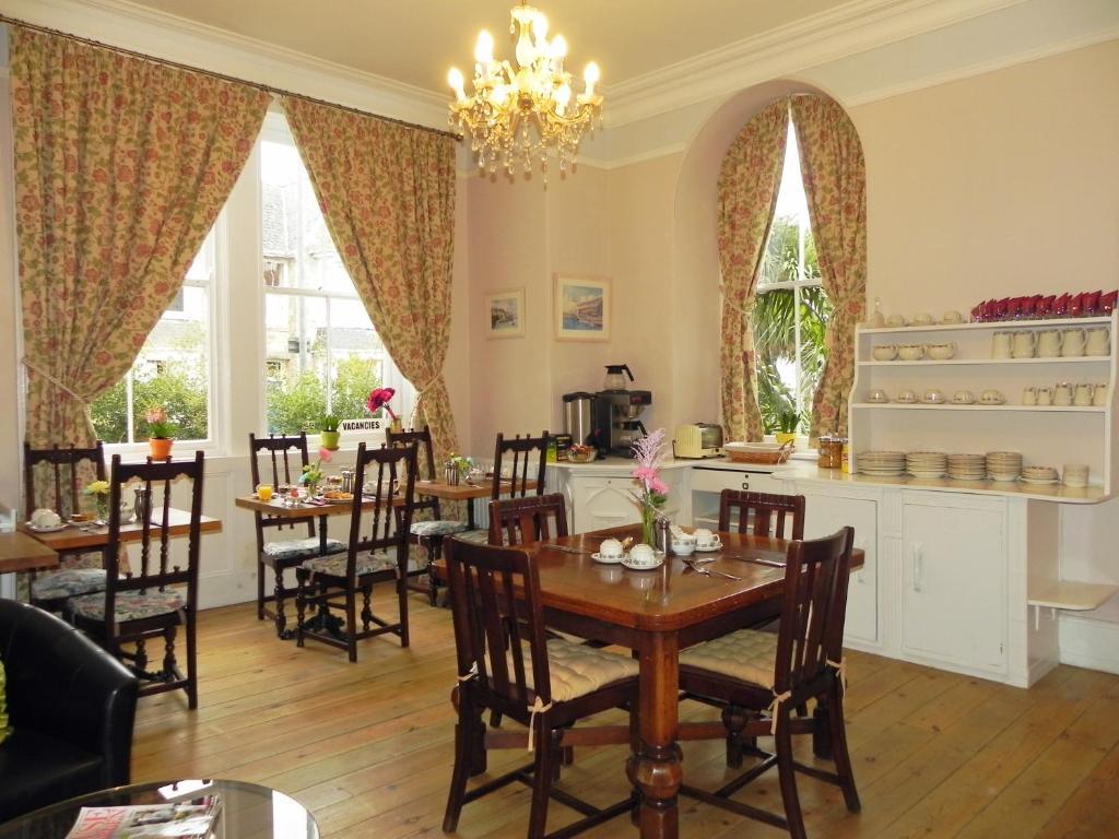 Estoril Bed & Breakfast Hikkaduwa Dış mekan fotoğraf